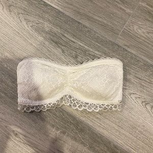 Gilly Hicks/Hollister Strapless Bralette